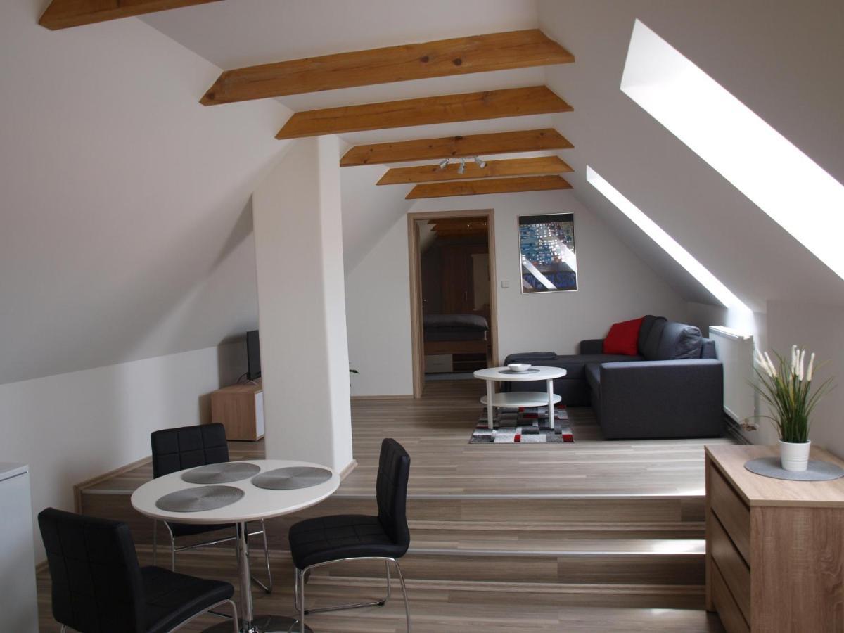 Martinuv Dvur Apartment Plzen Exterior photo